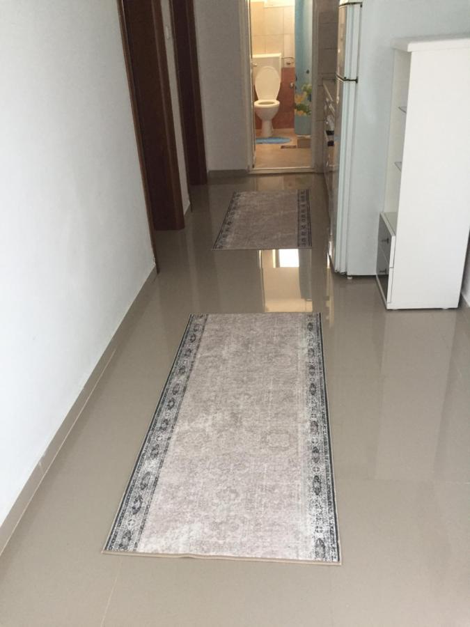 Rejhan Totti Ulcinj Kültér fotó